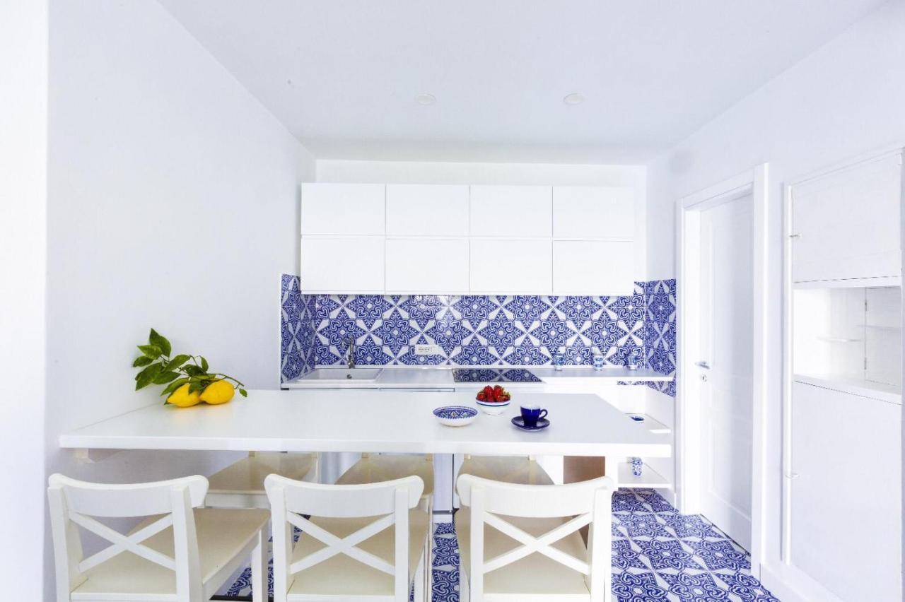 Blue View Apartment *